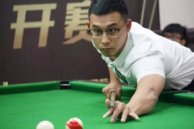 联赛渐近受 联赛渐近受