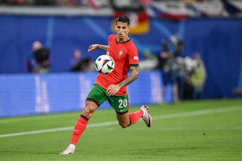 在竞争激烈 在竞争激烈